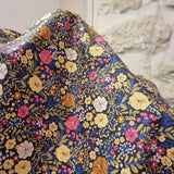 Tissu Popeline Coton – Motif Fleurs Retro